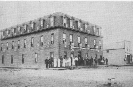 The Fraser House, 1892. Photo courtesy of Maureen Petersen. 